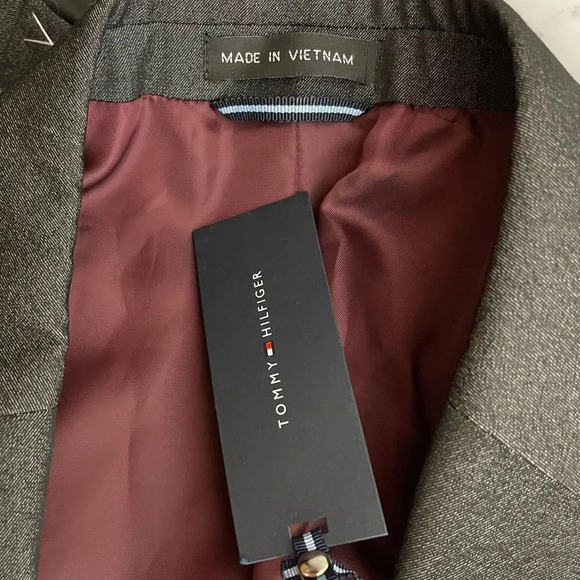 Tommy Hilfiger | Gibbs Sports Suit Coat Charcoal Gray Pockets - Picture 7 of 9